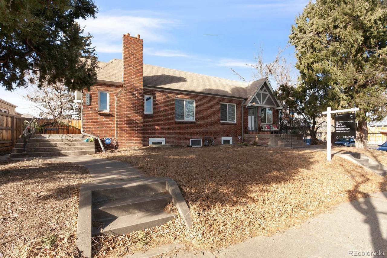 1477 Dexter Street - Photo 1