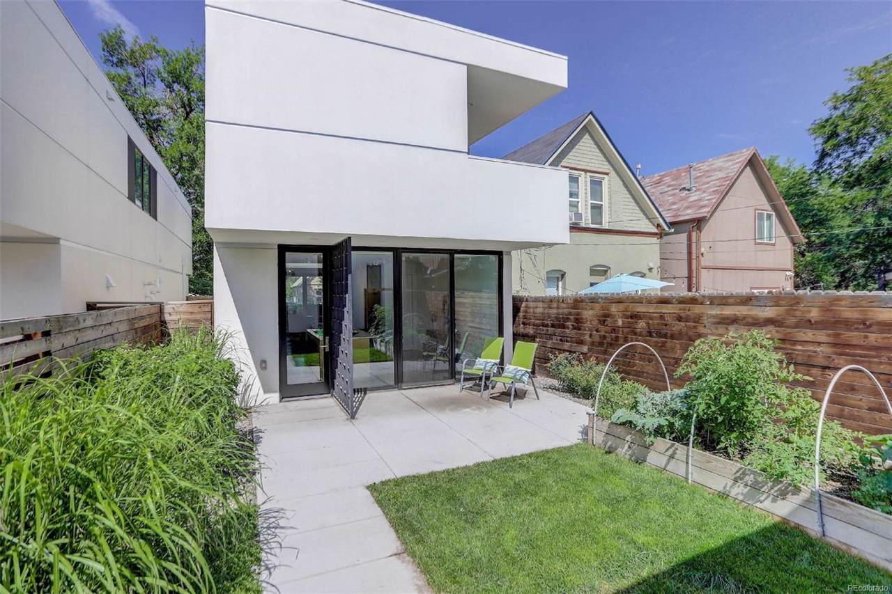 3120 Humboldt Street - Photo 1