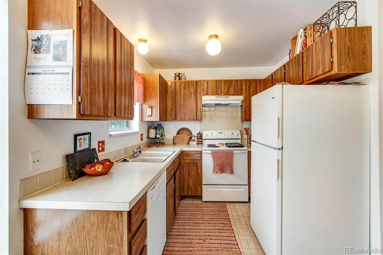 3200 Azalea Drive - Photo 1