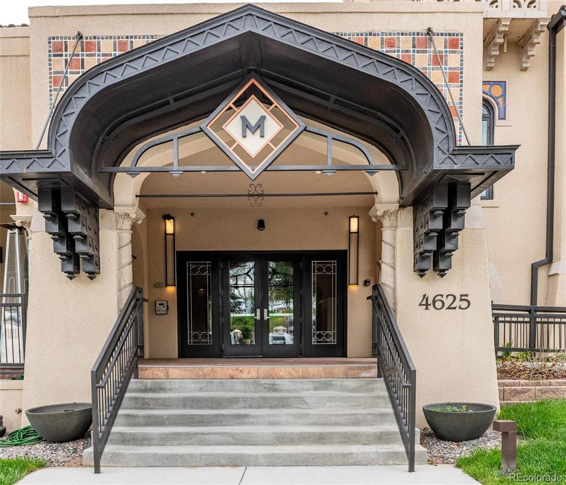 4625 50th Avenue - Photo 1