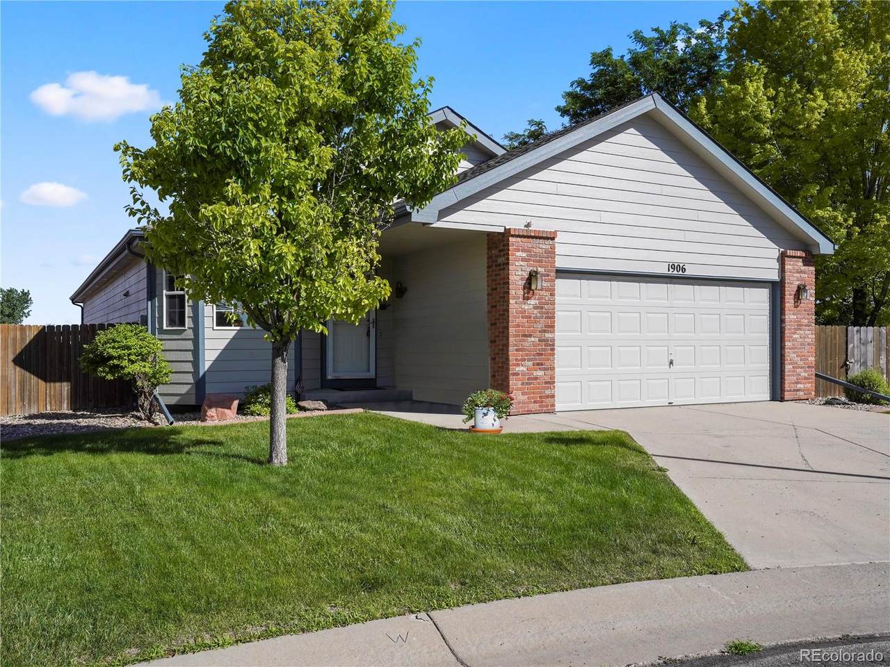 1906 Cherry Lane - Photo 1