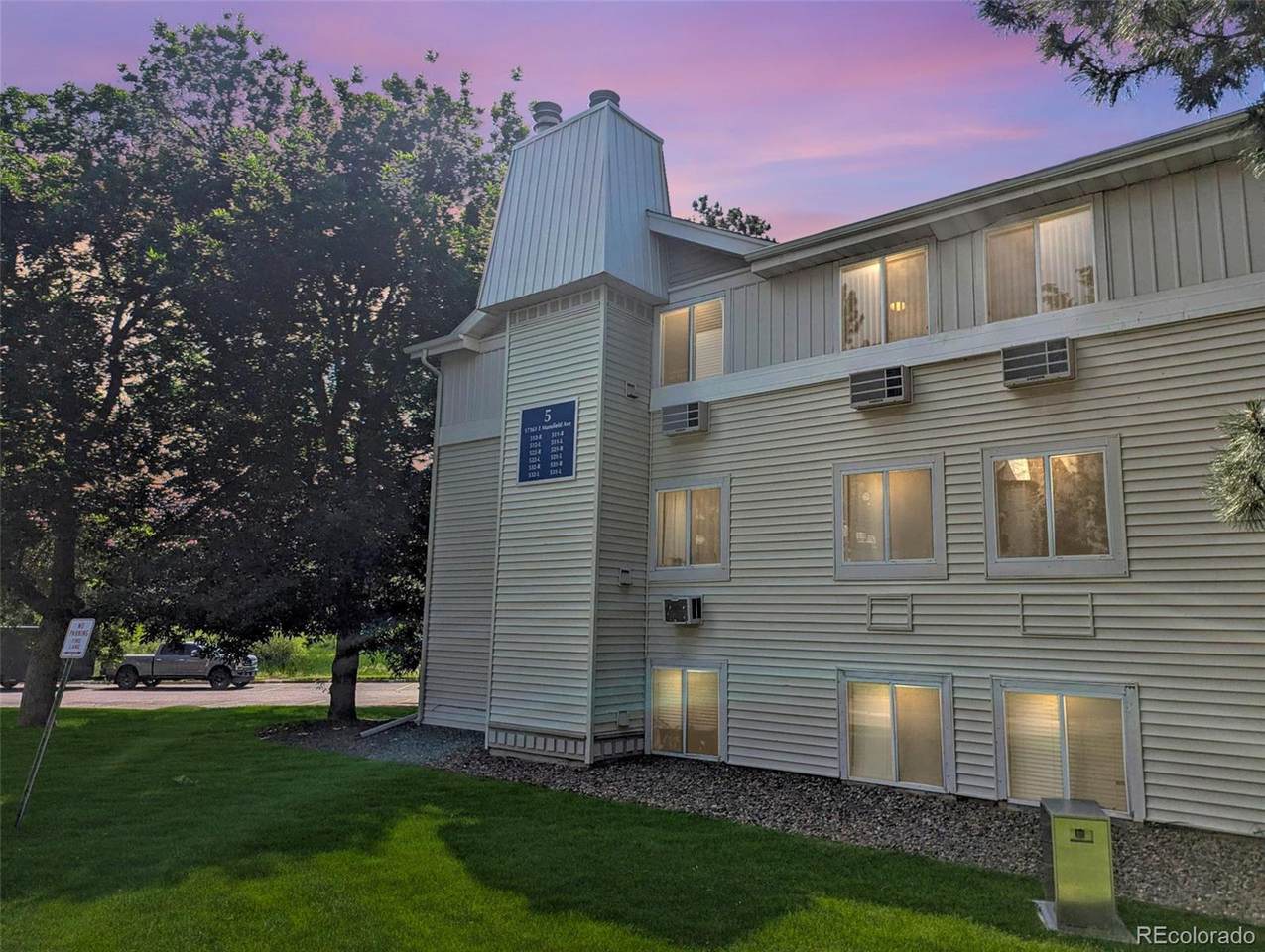 17361 Mansfield Avenue - Photo 1