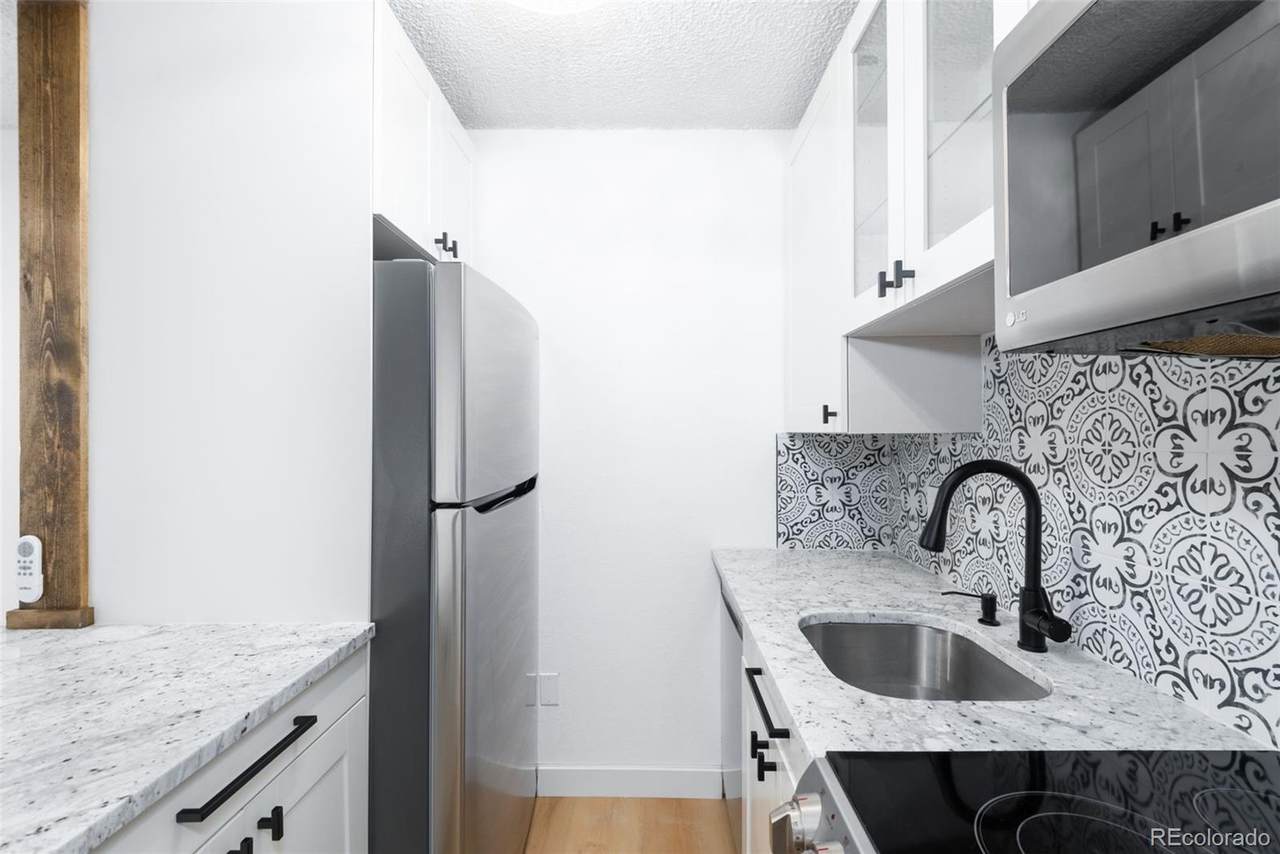 3035 Oneal Parkway - Photo 1
