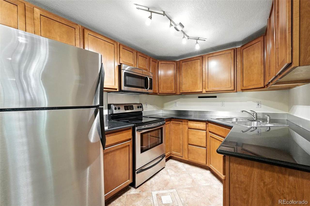 1045 Clarkson Street - Photo 1