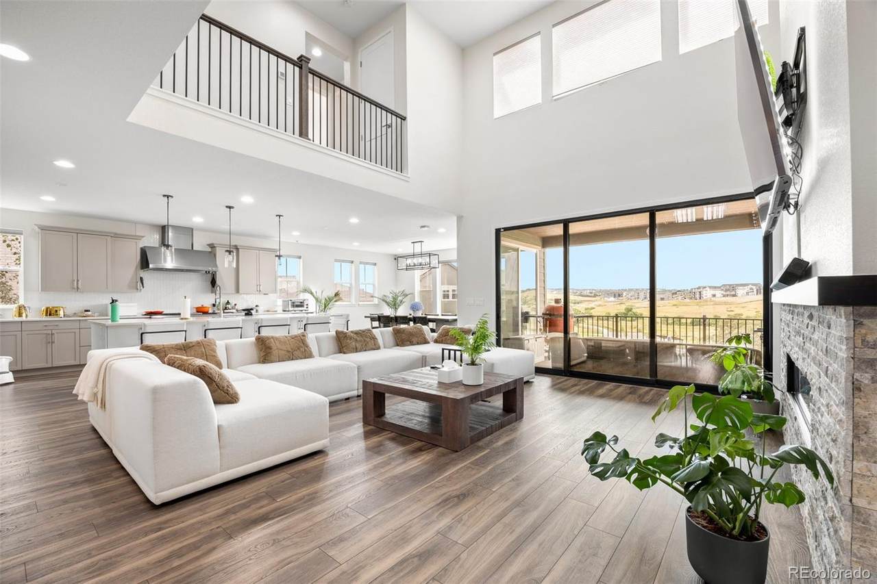 7189 Copper Sky Circle - Photo 1