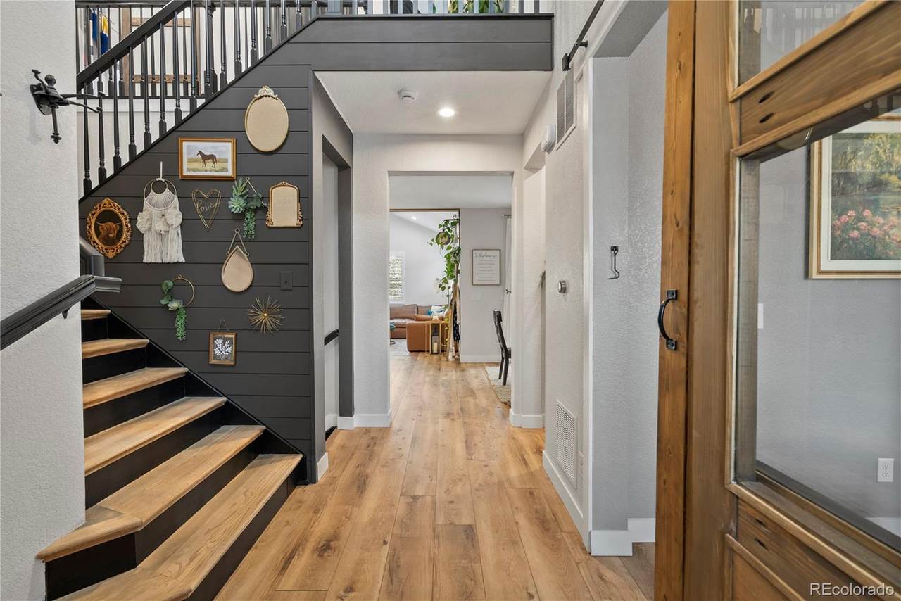 12122 Village Circle - Photo 1