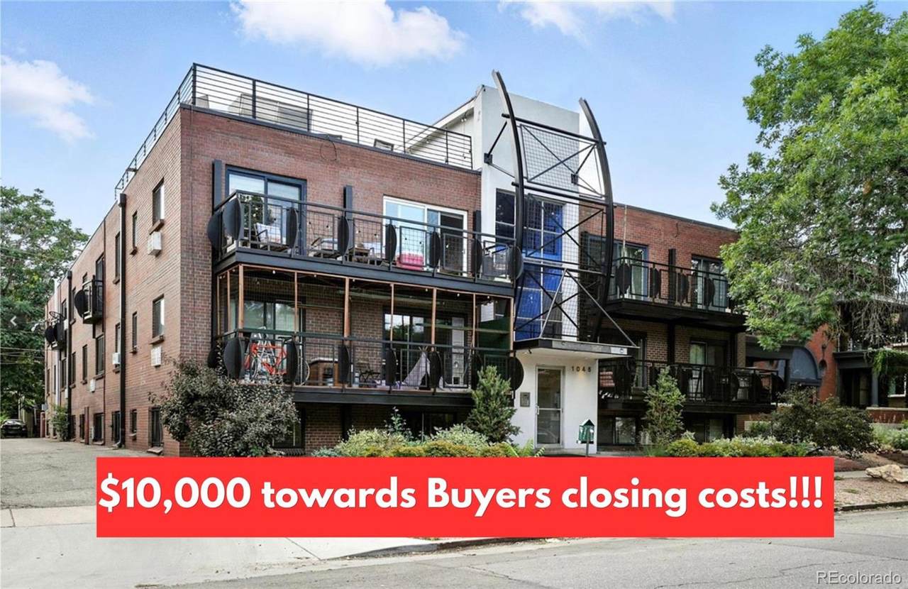 1045 Clarkson Street - Photo 1