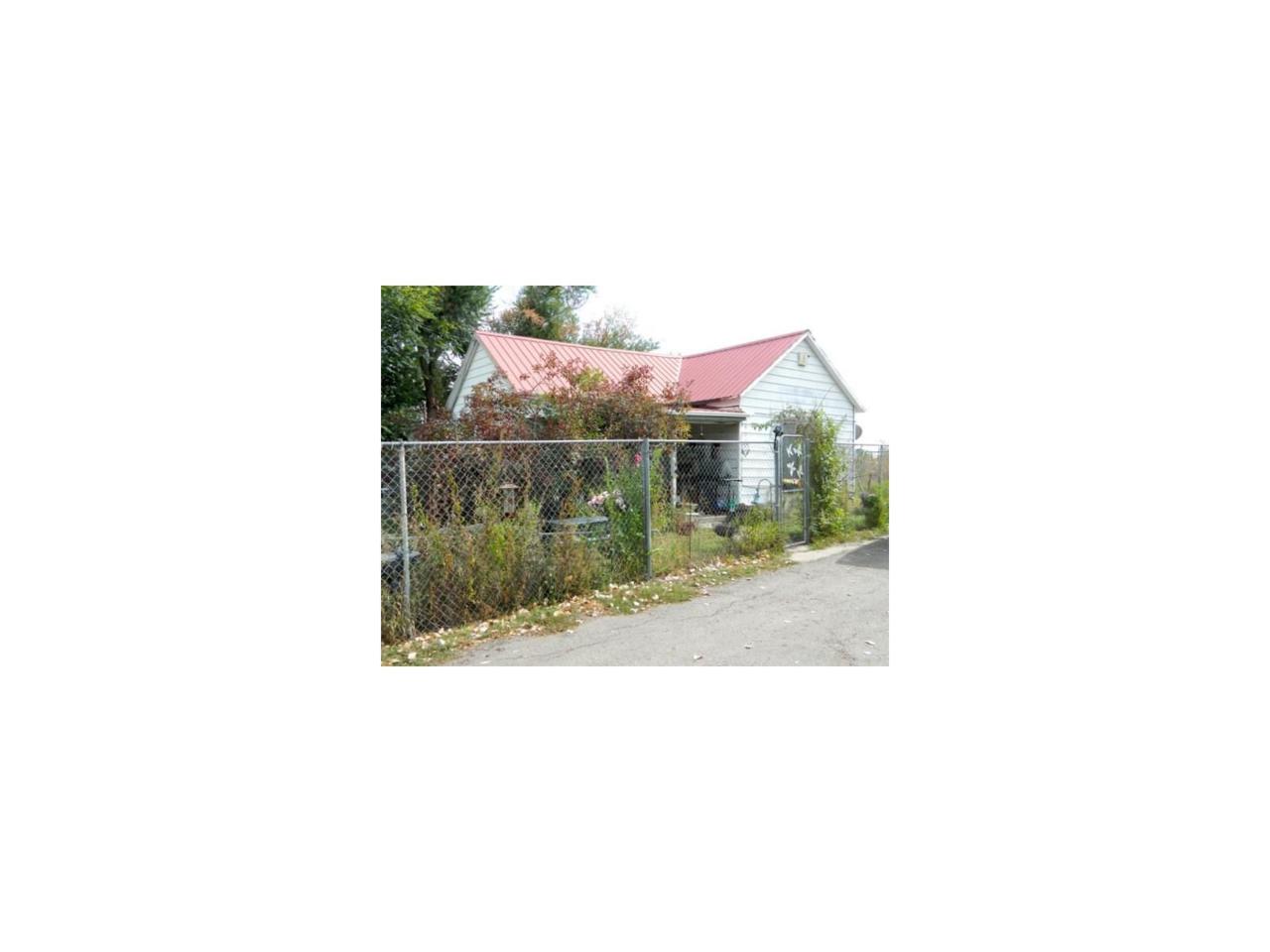 2460 65Th Place - Photo 1