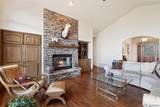 525 Silhouette Way - Photo 11