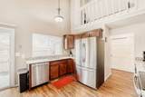 200 Dearborn Circle - Photo 8