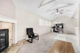 200 Dearborn Circle - Photo 10