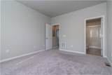 1049 Oak Circle - Photo 13