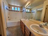 7022 Sand Crest View - Photo 14