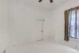 710 Woodlawn - Photo 14