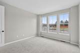 11851 Canyon Avenue - Photo 18