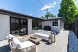 1065 Monroe Street - Photo 2