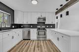 2731 Roosevelt Avenue - Photo 10