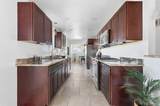 9539 Grandview Avenue - Photo 11