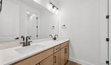 16193 Amaryllis Avenue - Photo 15