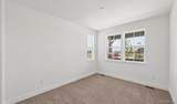 16193 Amaryllis Avenue - Photo 4