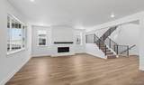 16193 Amaryllis Avenue - Photo 7