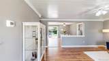 205 Lawley Drive - Photo 3