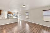 10864 Traders Parkway - Photo 16