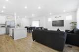 555 Aspen Avenue - Photo 10