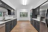 2303 Iris Street - Photo 10