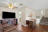 2567 Uno Way - Photo 9
