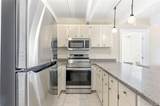 220 La Bonte Street - Photo 11