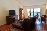 3040 Roslyn Street - Photo 17