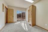 131 Golden Court - Photo 38
