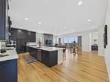 7118 Canyonpoint Road - Photo 11