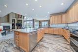 7911 Beverly Boulevard - Photo 11