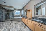 7911 Beverly Boulevard - Photo 21