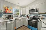 700 Autumn Place - Photo 8