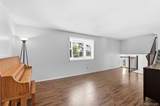 6740 Devinney Street - Photo 8