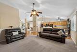 13897 Dahlia Street - Photo 14
