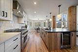 6904 Sprucedale Parkway - Photo 9