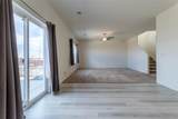 325 Thomas Avenue - Photo 7