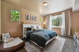 22920 Roxbury Drive - Photo 22