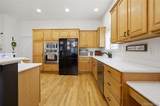5901 Lehigh Avenue - Photo 8