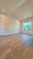 1913 Lone Pine Way - Photo 16