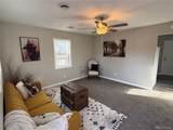 911 Elm Avenue - Photo 2