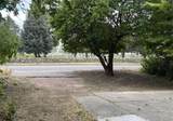 911 Elm Avenue - Photo 16