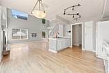 4486 Lyndenwood Point - Photo 10