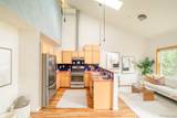 1617 Yellow Pine Avenue - Photo 4