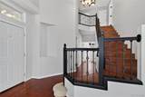 2024 Sandhurst Drive - Photo 11