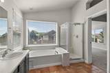 2024 Sandhurst Drive - Photo 32